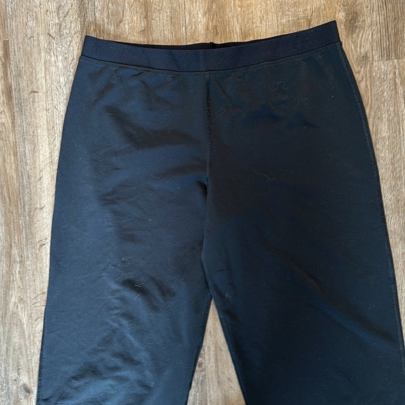 ADIDAS BERMUDA SHORTS SIZE(XL) - Picture 3 of 5